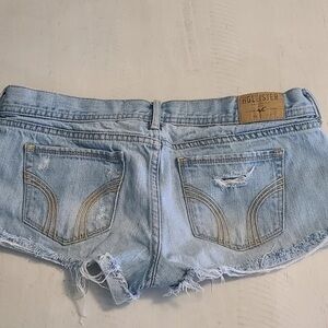 Looking to buy these Hollister Shorts either in size 11 in this style